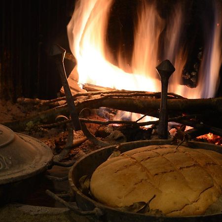 Agriturismo Casa Turchetti Comano  Eksteriør bilde