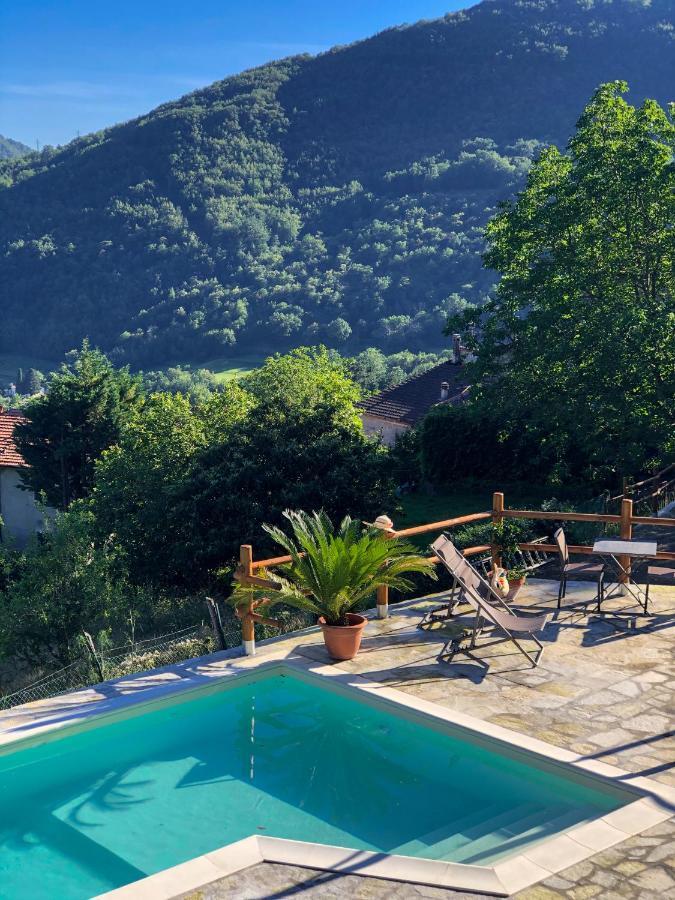 Agriturismo Casa Turchetti Comano  Eksteriør bilde