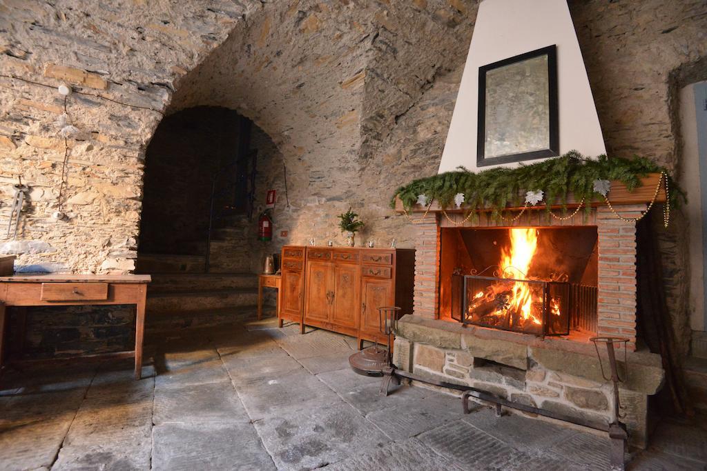 Agriturismo Casa Turchetti Comano  Eksteriør bilde